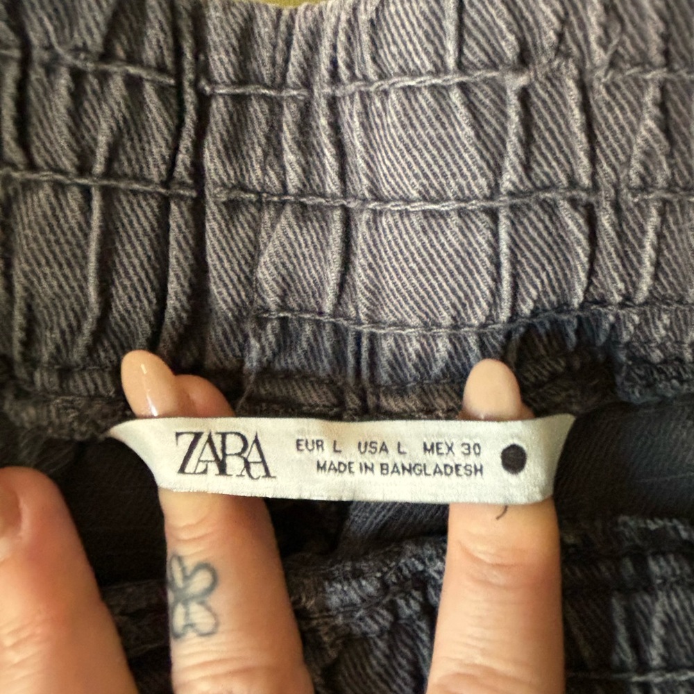 Zara Pants - Picture 2 of 4